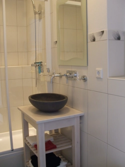 De Hoeve; Sanitair kamer Holland